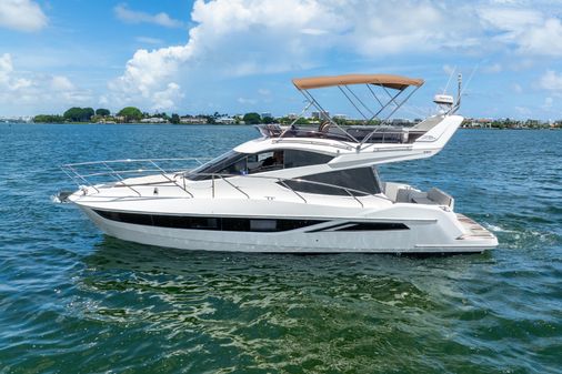 Galeon 380 Fly image