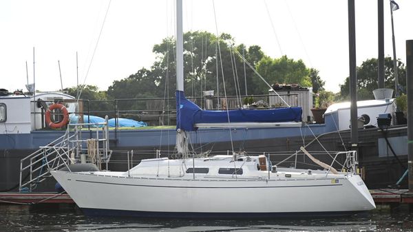 Contessa 28 