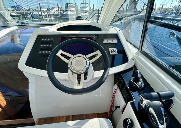 Beneteau Gran Turismo 34 image