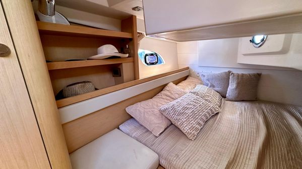 Beneteau Gran Turismo 34 image