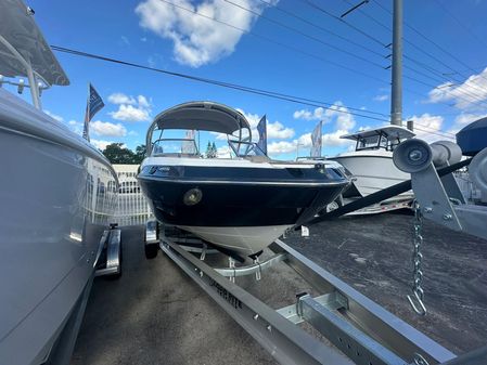 Yamaha Boats 242 LTD S image