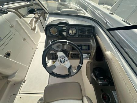 Yamaha Boats 242 LTD S image