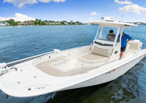 Boston Whaler 270 Dauntless image