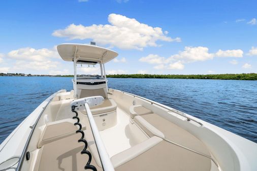 Boston Whaler 270 Dauntless image