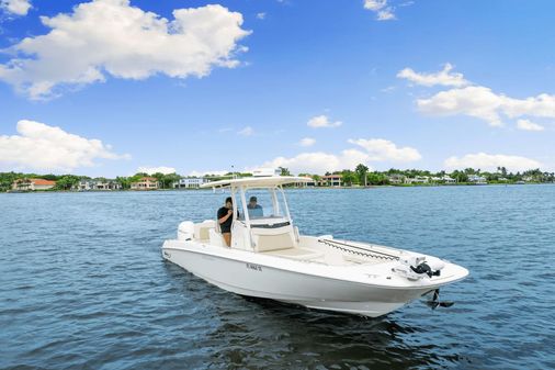 Boston Whaler 270 Dauntless image