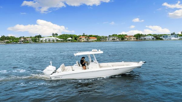 Boston Whaler 270 Dauntless