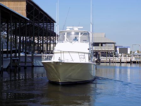 Hatteras 50 Convertible image