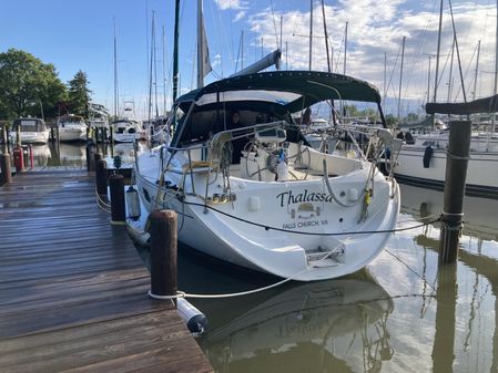 Beneteau Oceanis 351 image