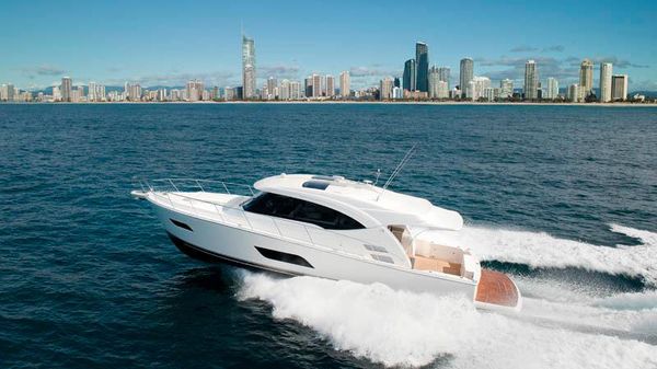 Riviera 525 SUV