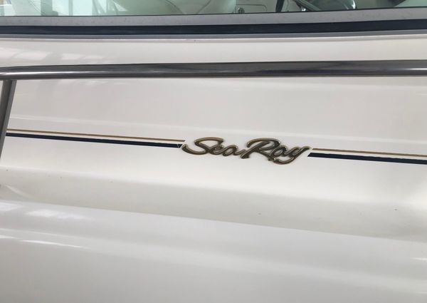 Sea Ray Sundancer 340 image