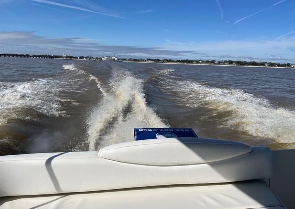 Sea Ray Sundancer 340 image