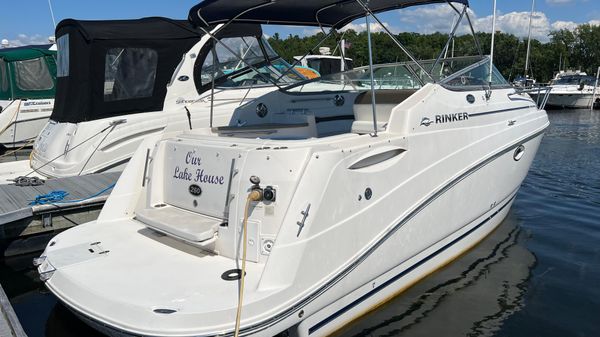 Rinker 260 Express Cruiser 