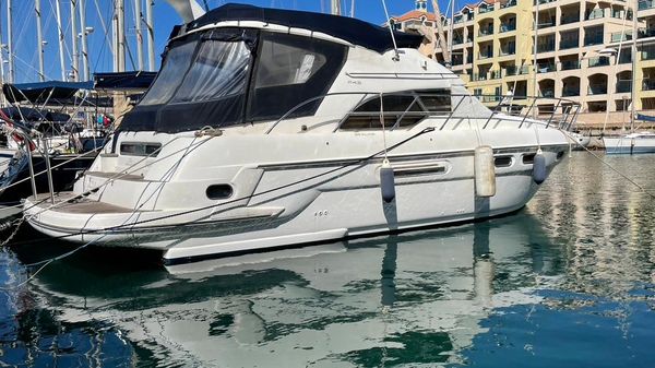 Sealine F43 