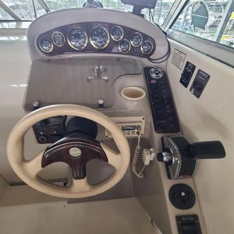Rinker FIESTA-VEE-270 image