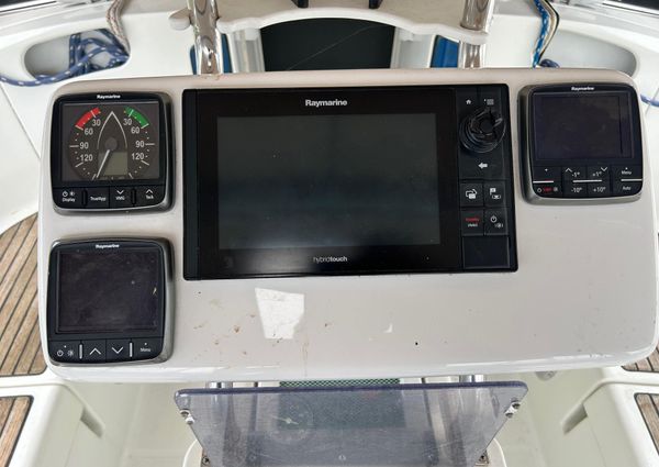 Beneteau 445 image