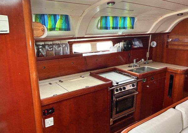 Beneteau 445 image