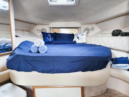 Sea Ray 340 Sundancer image