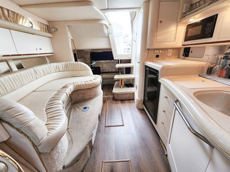 Sea Ray 340 Sundancer image