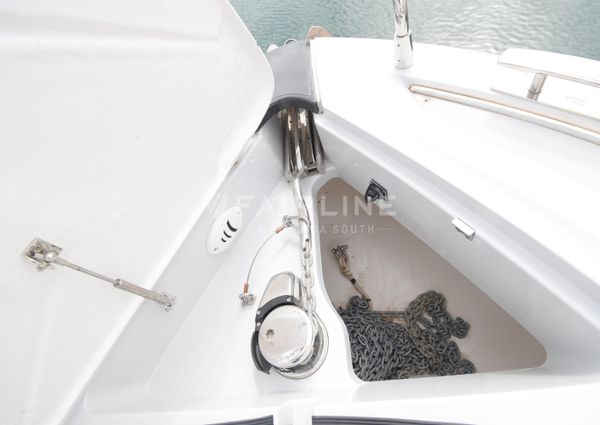 Fairline F-LINE-33 image