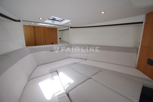 Fairline F-LINE-33 image