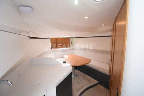 Fairline F-LINE-33 image