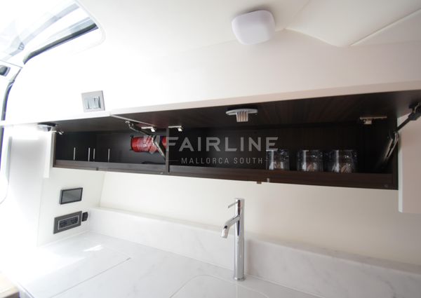 Fairline F-LINE-33 image