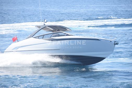 Fairline F-LINE-33 image