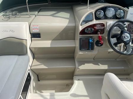 Sea Ray 260 Sundancer image