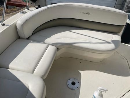 Sea Ray 260 Sundancer image