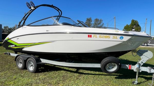 Yamaha Boats AR240