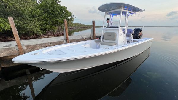 Sportsman Masters 227 Bay Boat