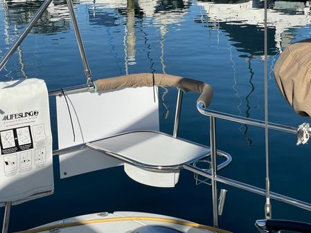 Catalina 375 image