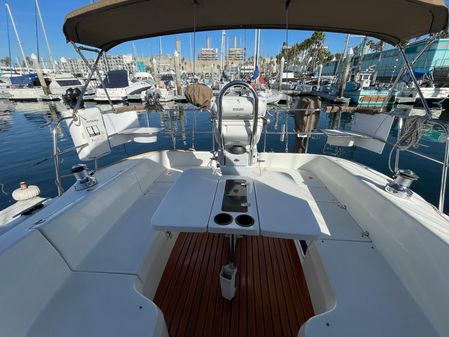 Catalina 375 image