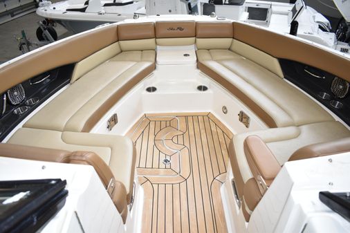 Sea Ray 350 SLX image