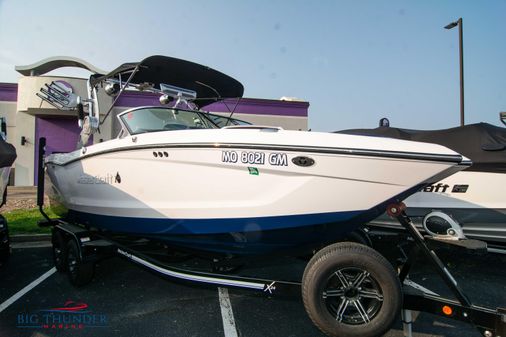 MasterCraft X24 image