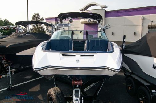 MasterCraft X24 image