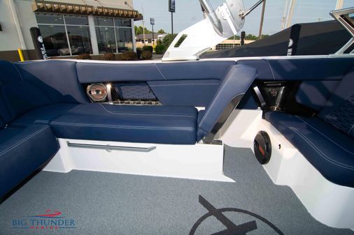 MasterCraft X24 image