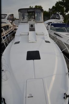 Mainship Sedan Bridge 40 image