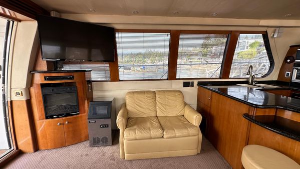 Carver 57 Voyager Pilothouse image