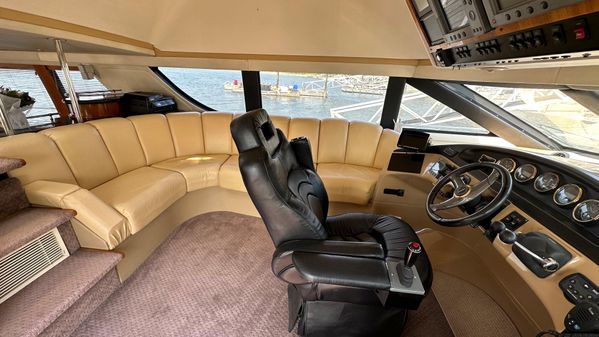 Carver 57 Voyager Pilothouse image