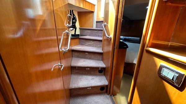 Carver 57 Voyager Pilothouse image