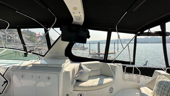 Carver 57 Voyager Pilothouse image