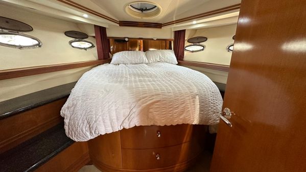 Carver 57 Voyager Pilothouse image