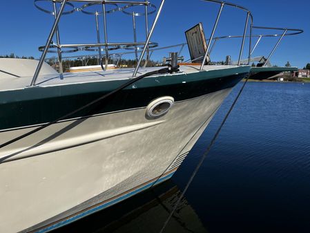Bruce Roberts Custom Pilothouse image