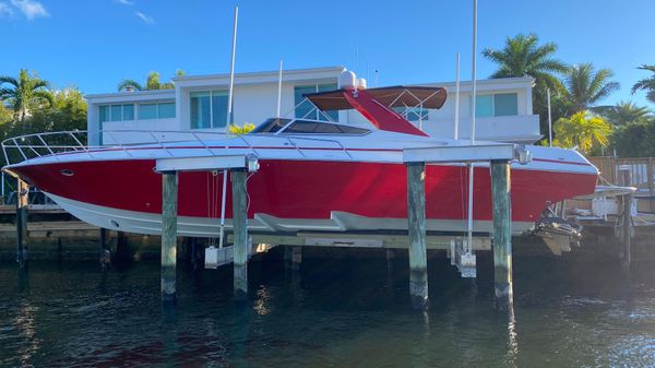 Fountain 48 Express Cruiser
