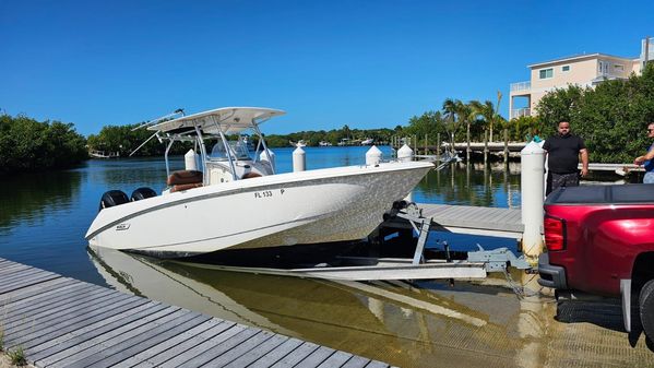 Boston-whaler 270-OUTRAGE image