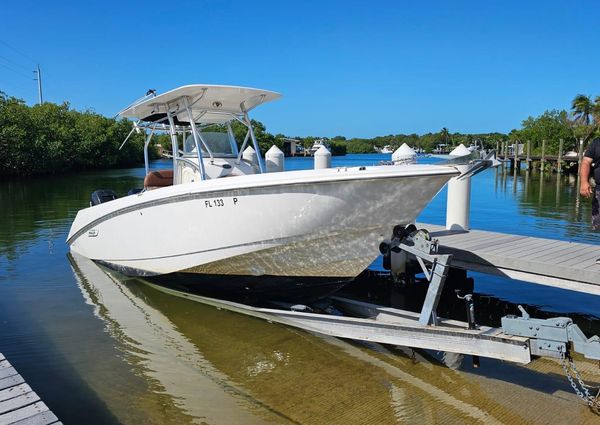 Boston-whaler 270-OUTRAGE image