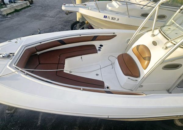 Boston-whaler 270-OUTRAGE image