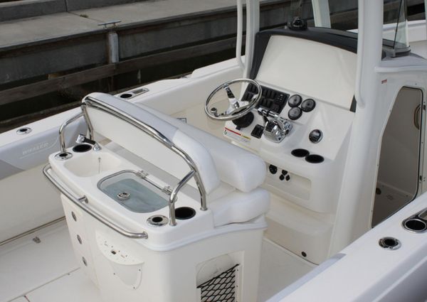 Boston-whaler 270-OUTRAGE image