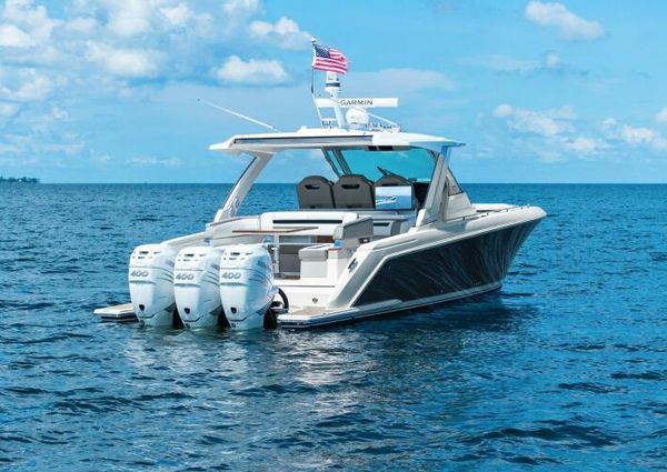 Tiara Yachts 38 LS image